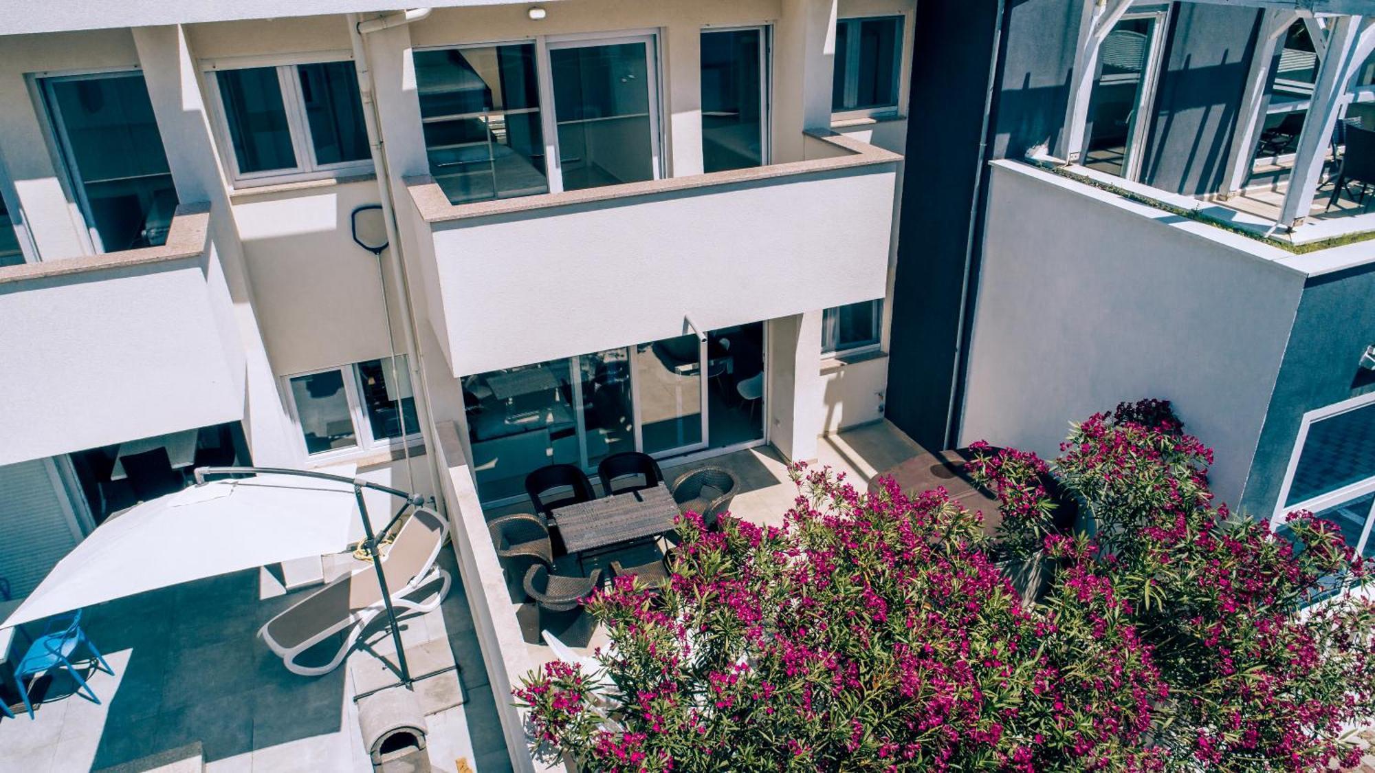 Villa Tina Novalja Exterior photo